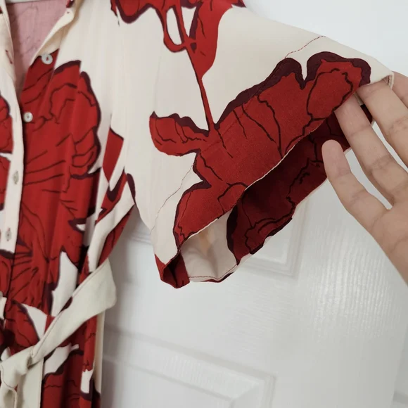 H&M Red and White Floral Dress - Picture 7 of 7